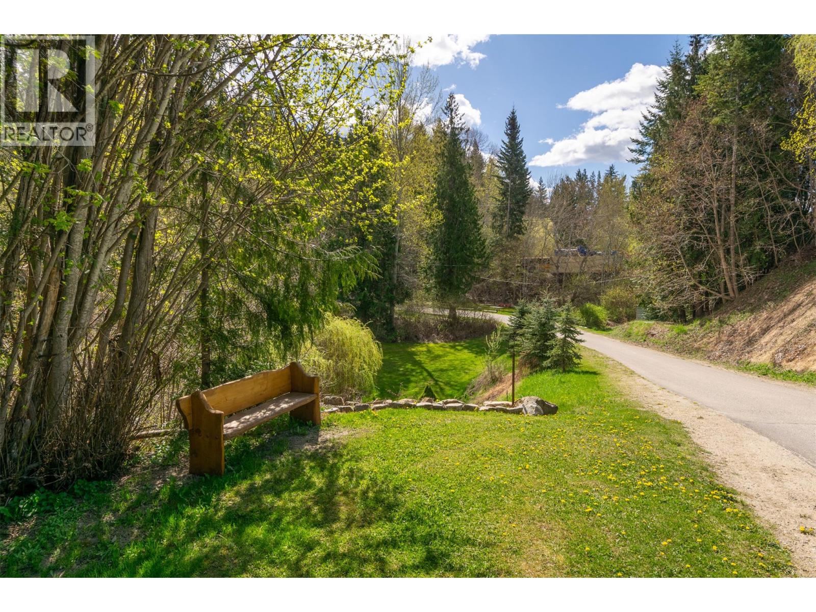 19 5161 63 Avenue Northeast, Salmon Arm