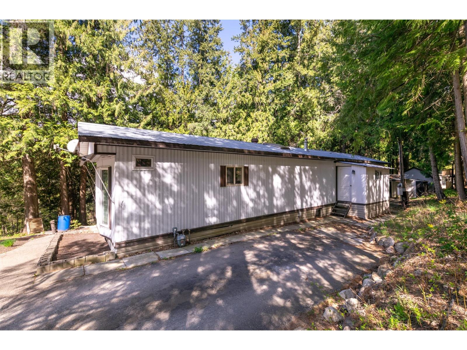 19 5161 63 Avenue Northeast, Salmon Arm