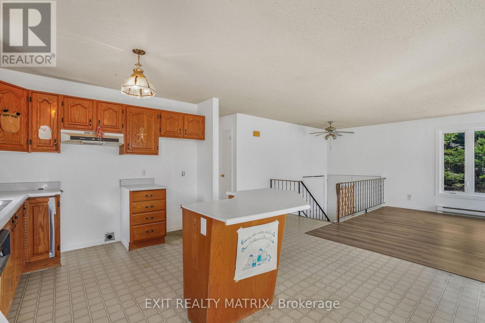 1630 GOURLEY ROAD - 16
