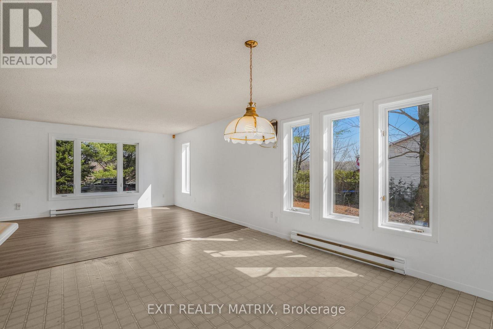 1630 GOURLEY ROAD - 23