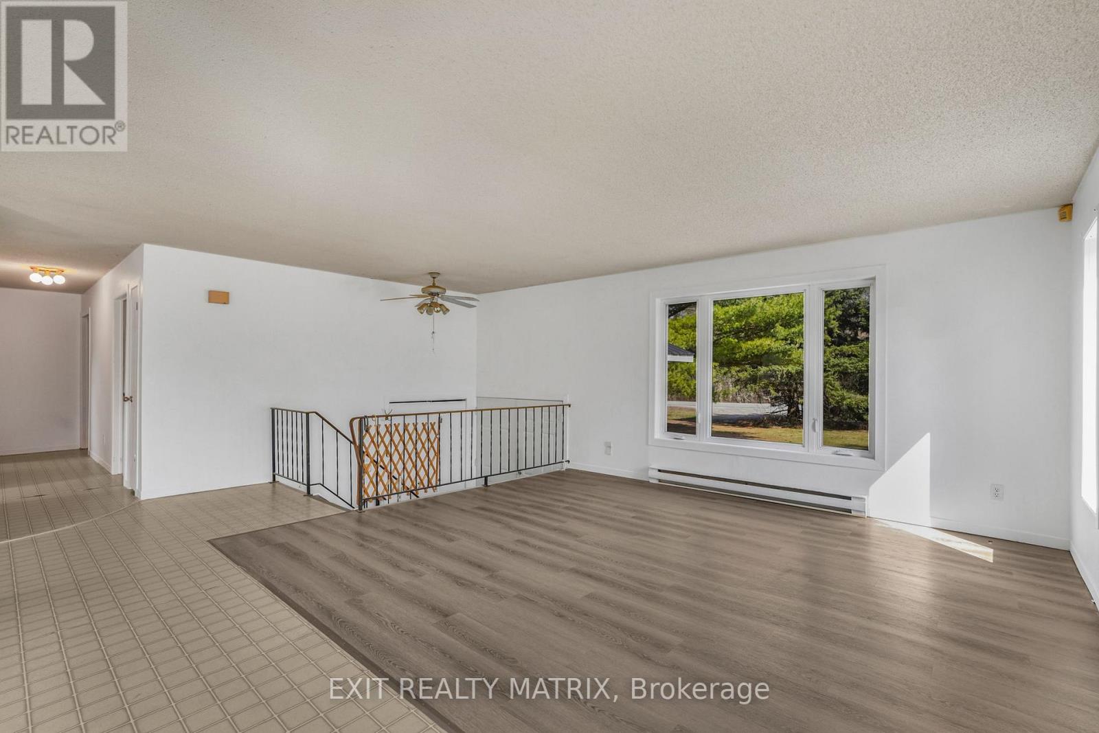 1630 GOURLEY ROAD - 24