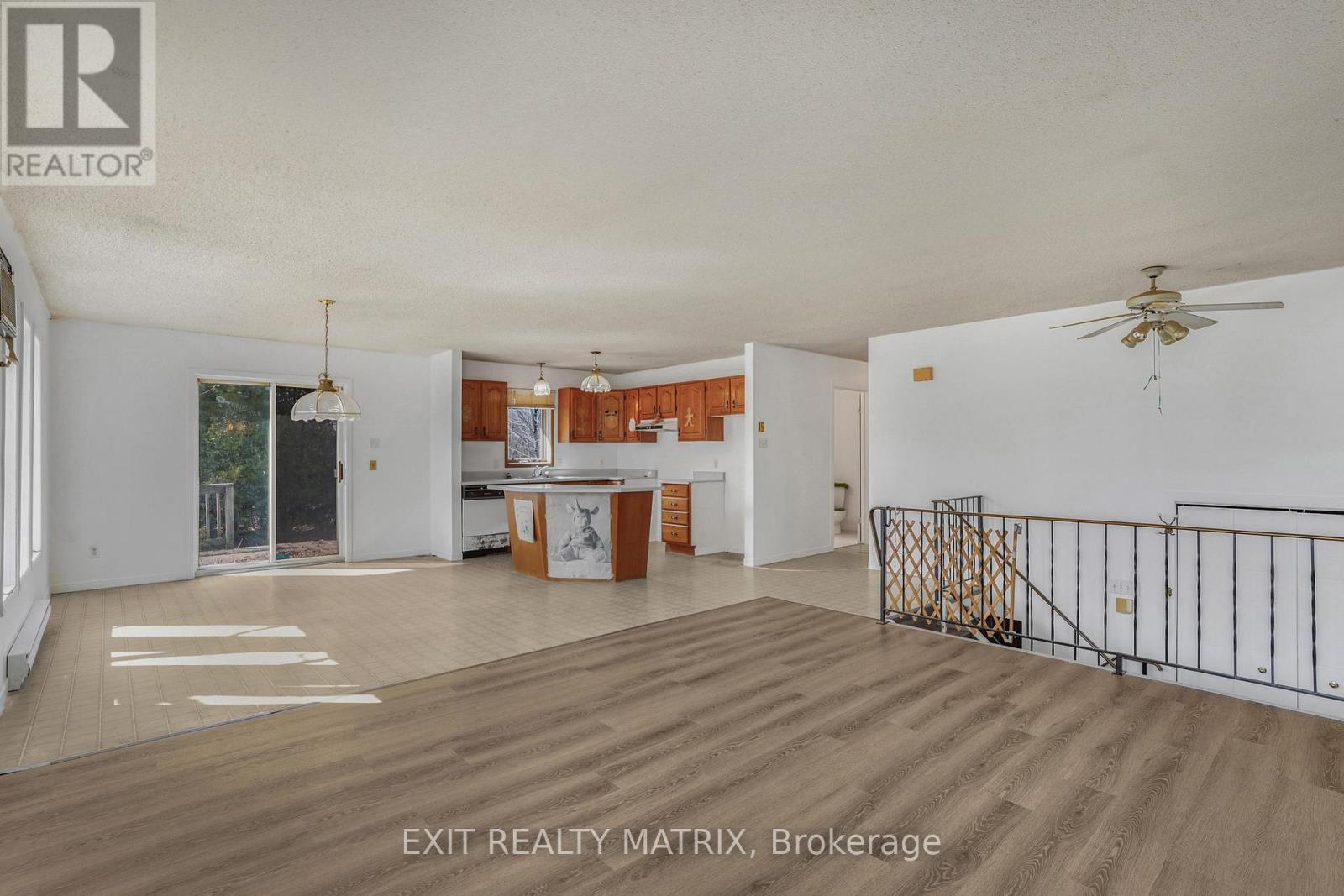 1630 GOURLEY ROAD - 25