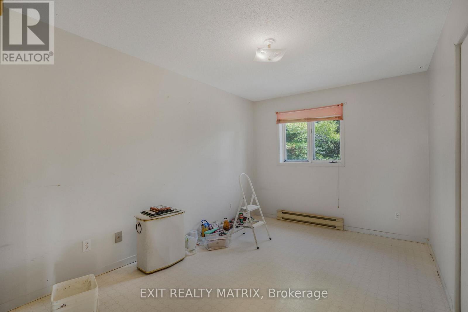 1630 GOURLEY ROAD - 29