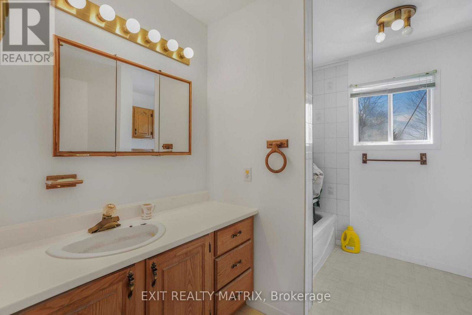 1630 GOURLEY ROAD - 31