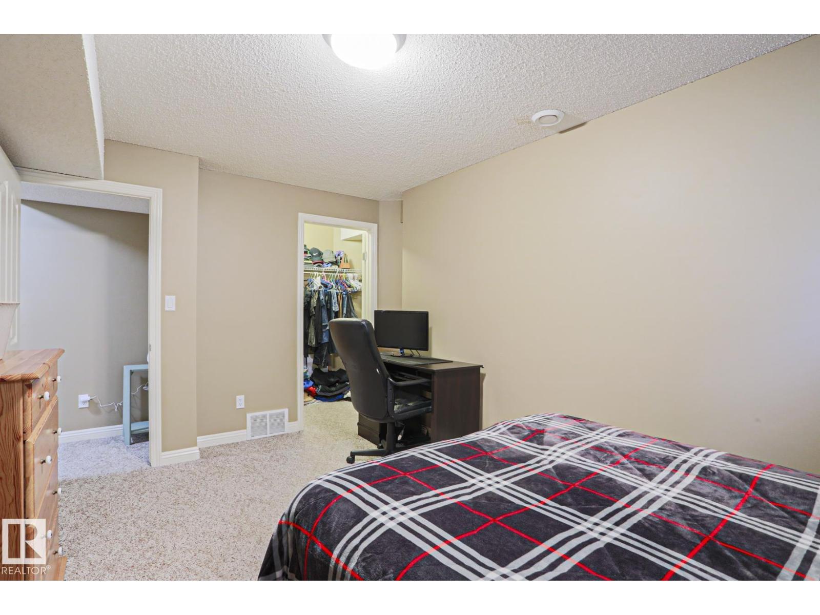 28 ENCINO CL, St. Albert