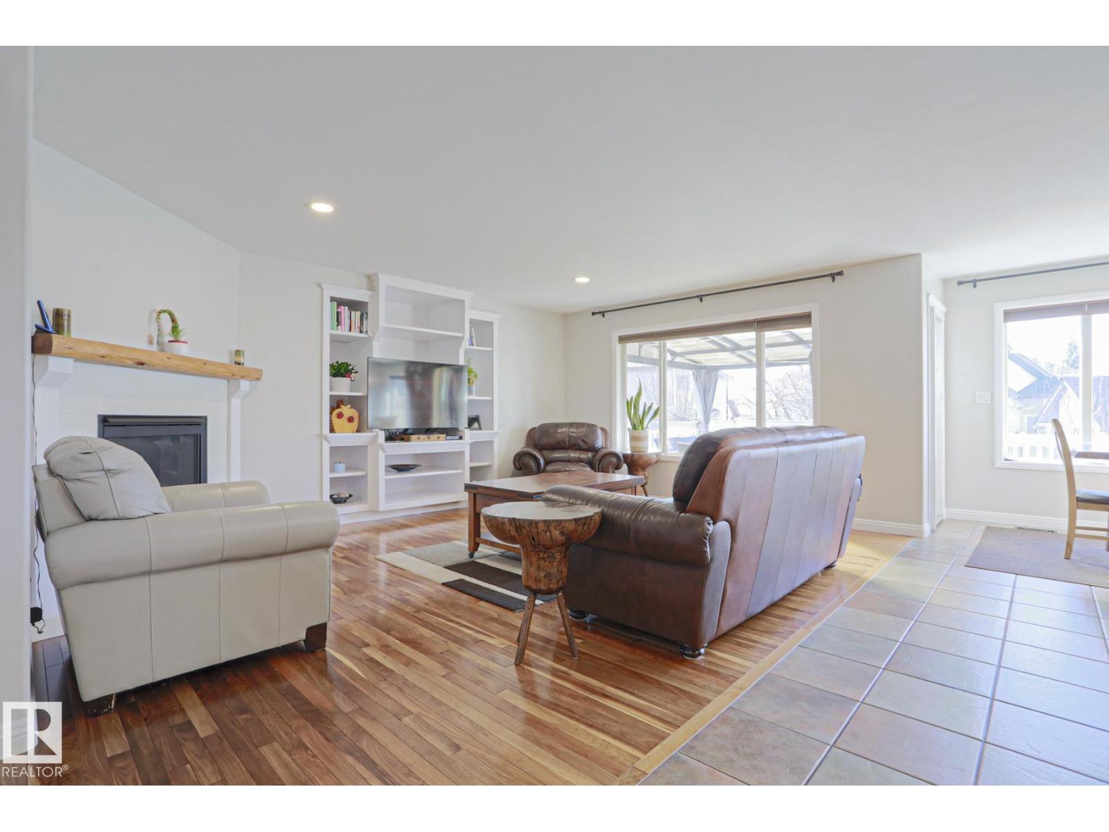 28 ENCINO CL, St. Albert