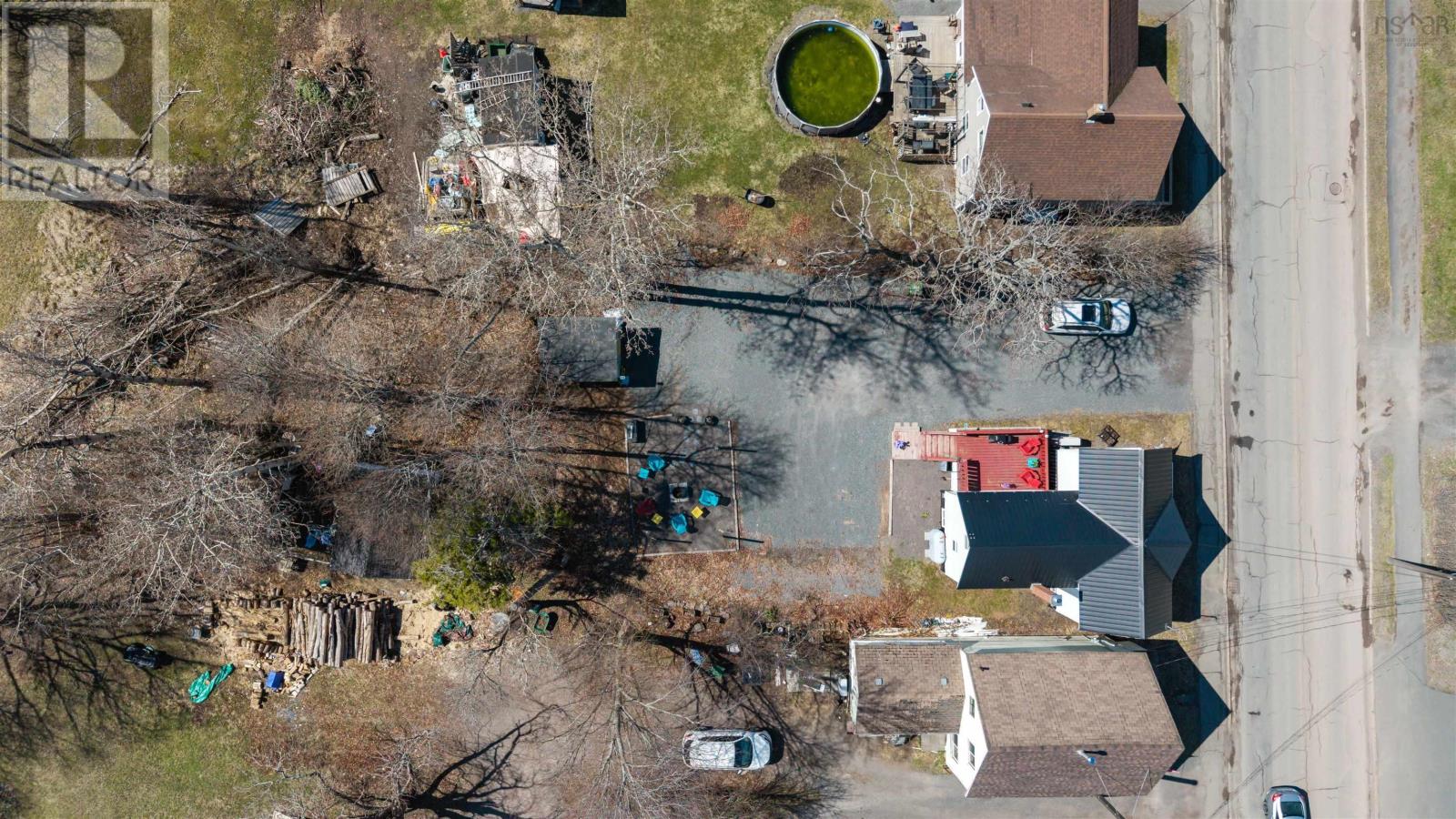 Property 38 of 40 of 1927 Drummond Road