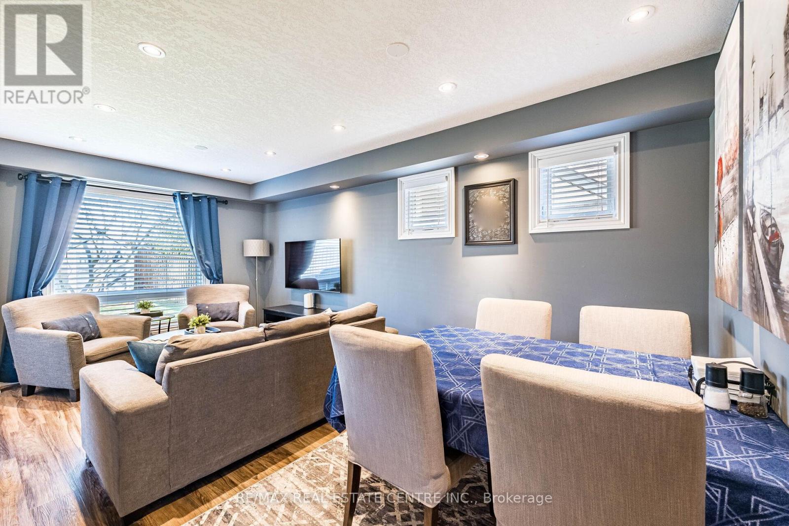 25 SETTLERS ROAD - 12