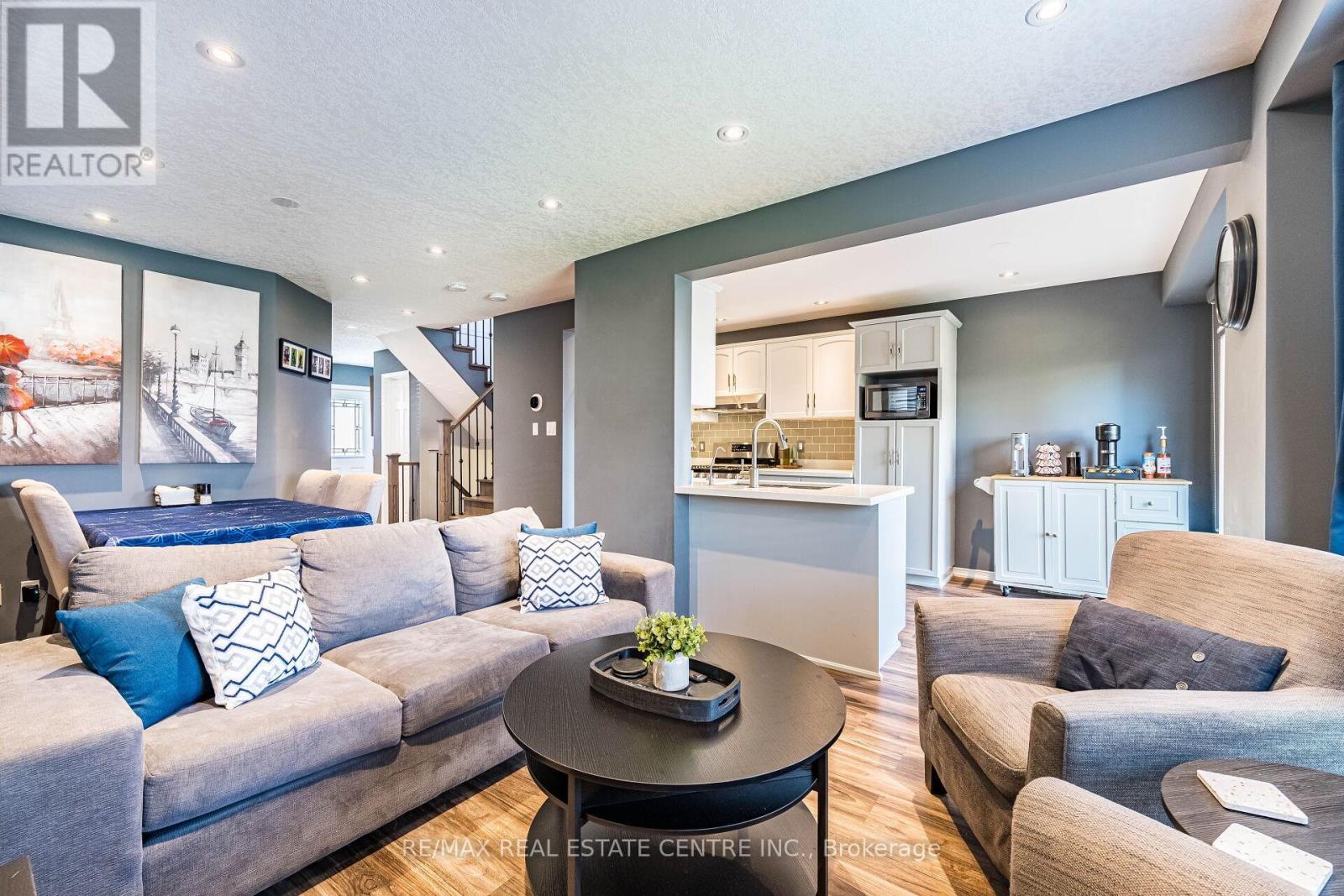 25 SETTLERS ROAD - 16