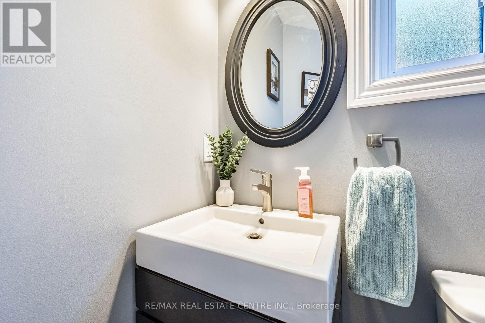 25 SETTLERS ROAD - 9