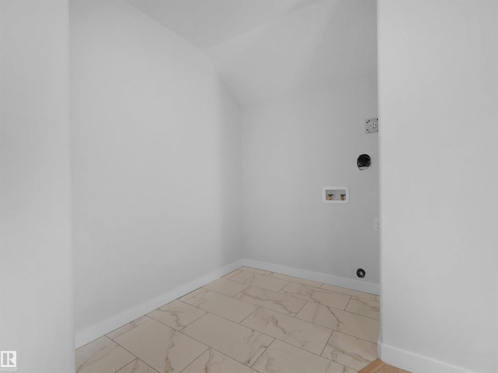 6722 CRAWFORD WY SW, Edmonton