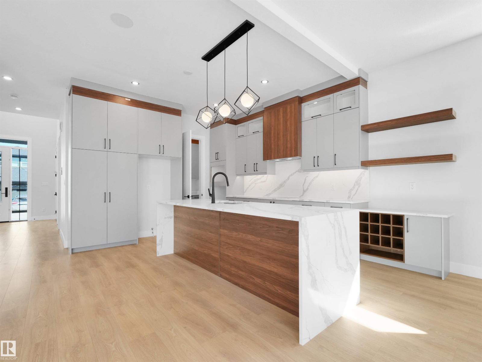 6722 CRAWFORD WY SW, Edmonton