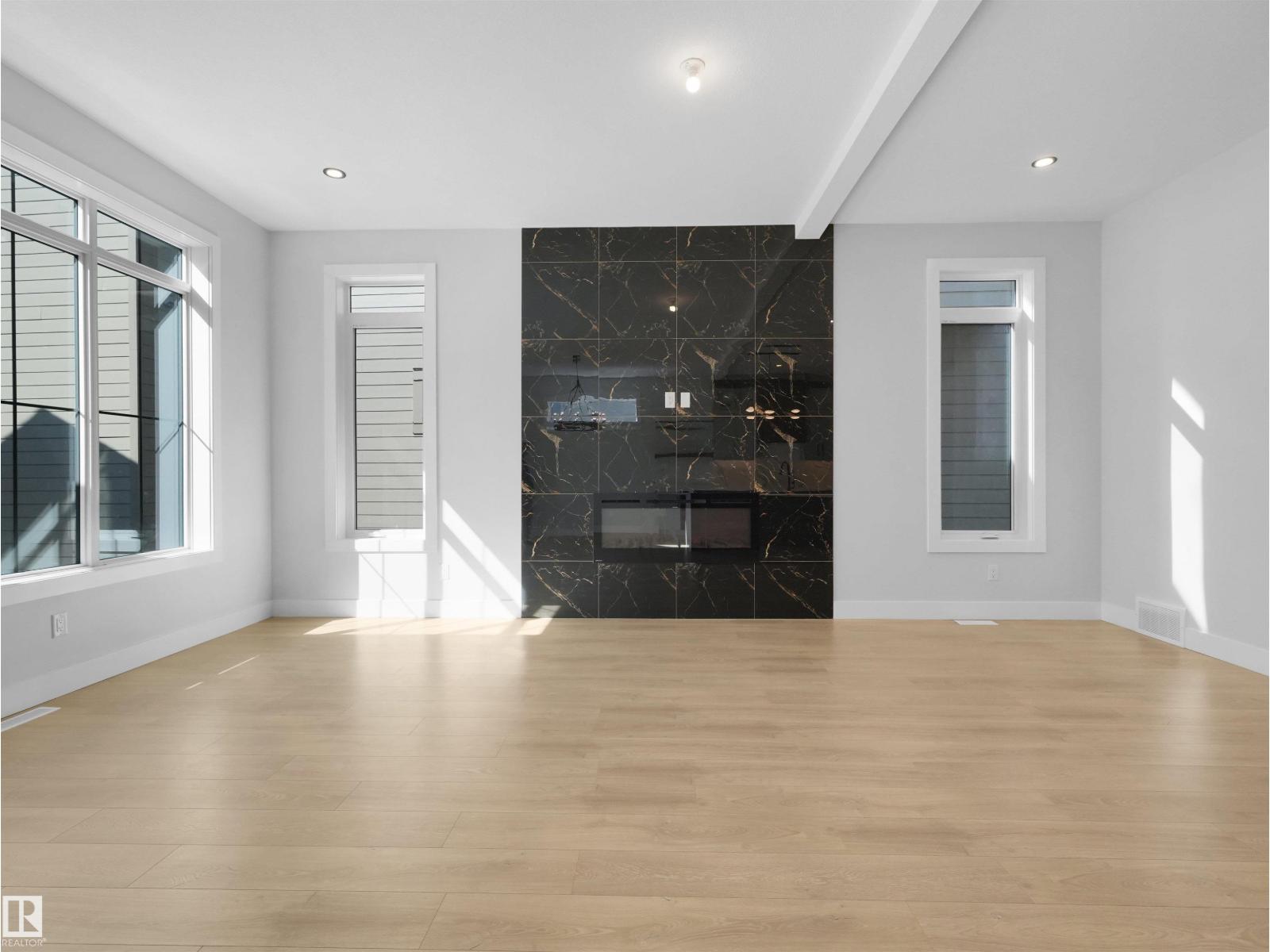 6722 CRAWFORD WY SW, Edmonton