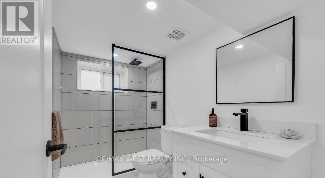 413 PALING AVENUE - 7