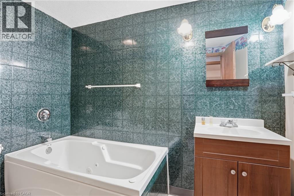 3905 OLD ORCHARD Way, Vineland, Ontario, L0R2C0 — Photo 21