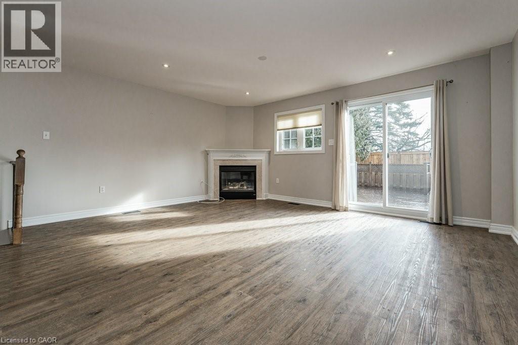 3542 FOWLER Court, Burlington, Ontario, L7N3W3 — Photo 10