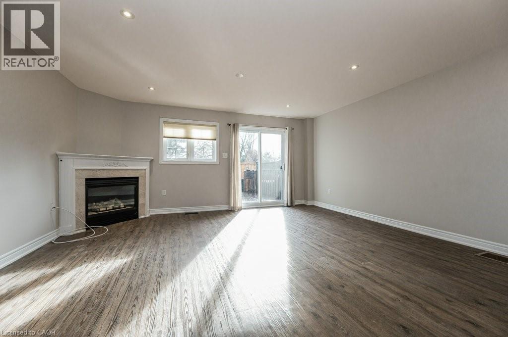 3542 FOWLER Court, Burlington, Ontario, L7N3W3 — Photo 11