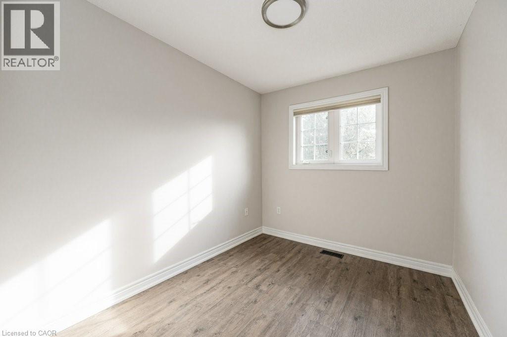 3542 FOWLER Court, Burlington, Ontario, L7N3W3 — Photo 19