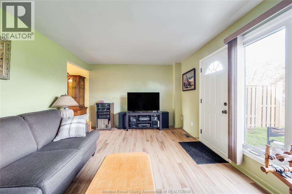 2693 MEADOWBROOK LANE - 5