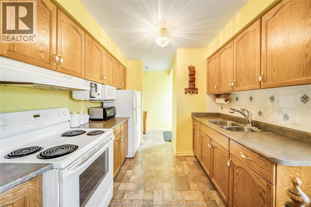 2693 MEADOWBROOK LANE - 11