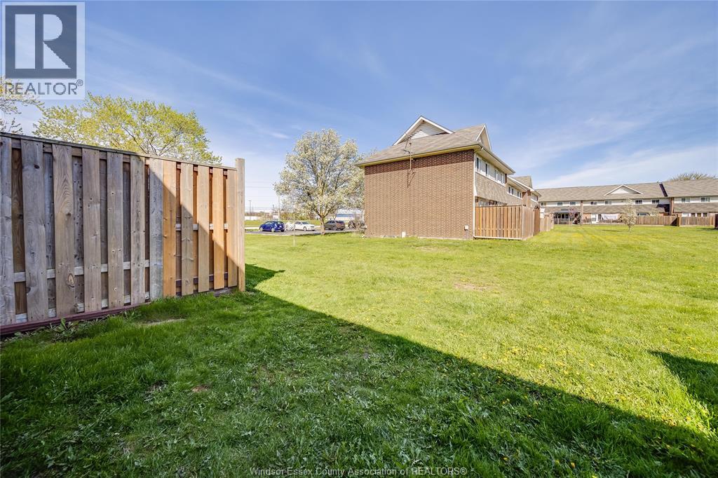 2693 MEADOWBROOK LANE - 34
