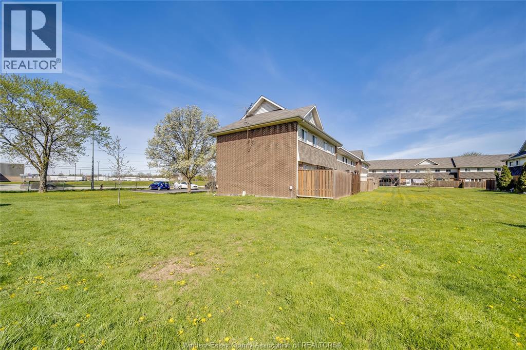 2693 MEADOWBROOK LANE - 37