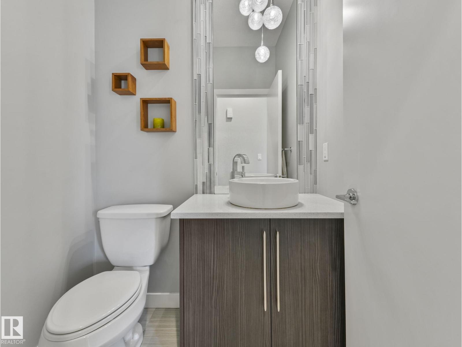 5921 EDMONDS CR NW - 23