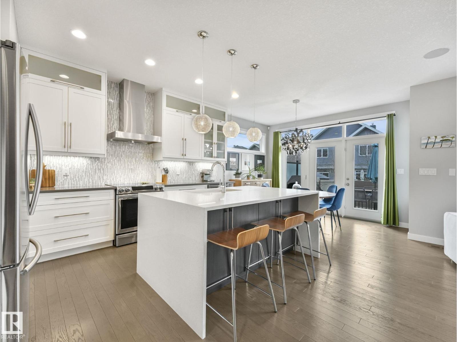5921 EDMONDS CR NW - 11
