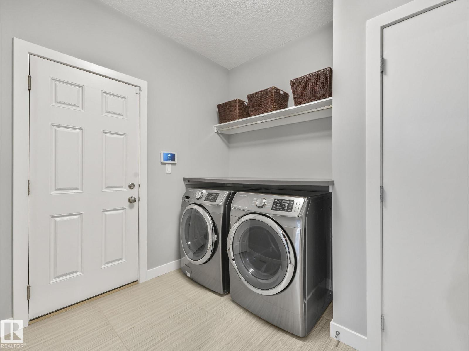 5921 EDMONDS CR NW - 26