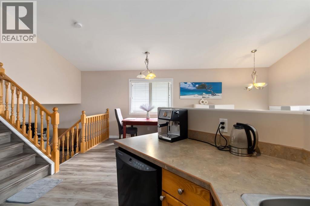 228 Paris Crescent, Fort McMurray