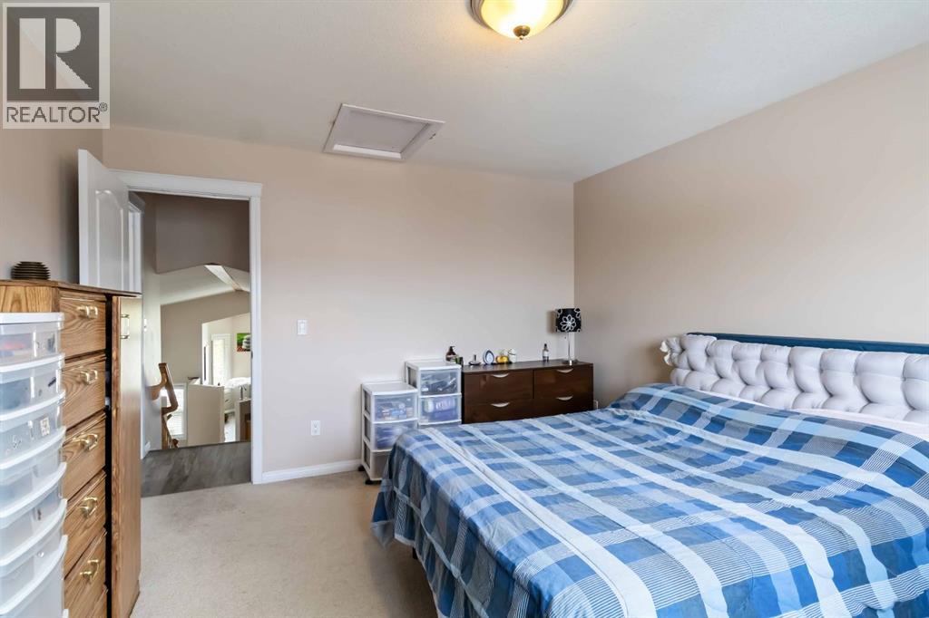 228 Paris Crescent, Fort McMurray