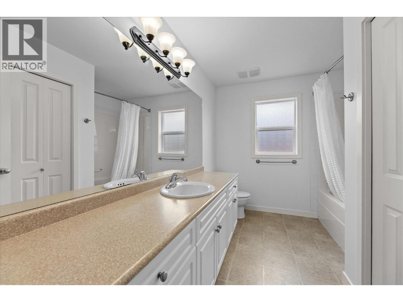  2003 Montego Street, West Kelowna