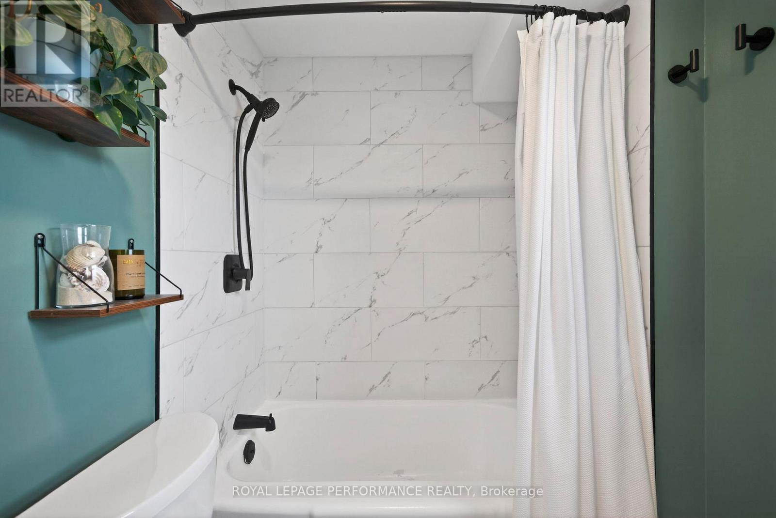 344 RICHELIEU AVENUE - 30