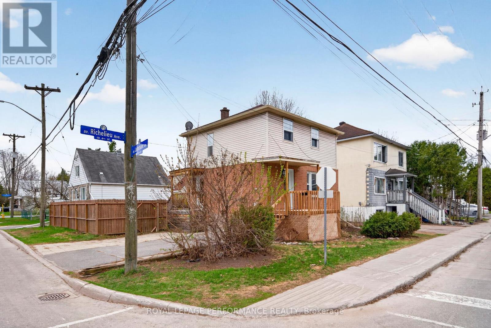 344 RICHELIEU AVENUE - 33