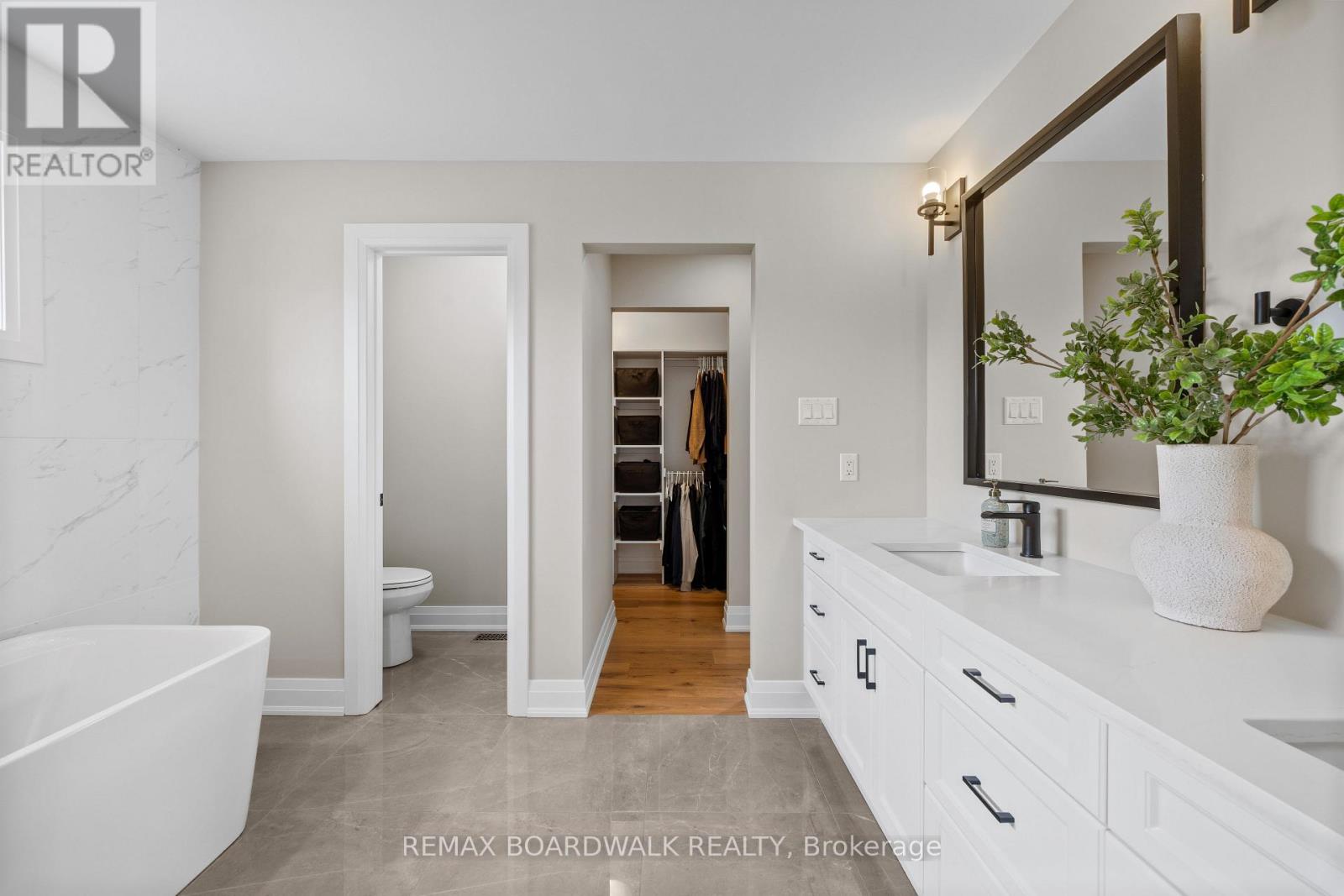 104 STONEWOOD DRIVE - 23