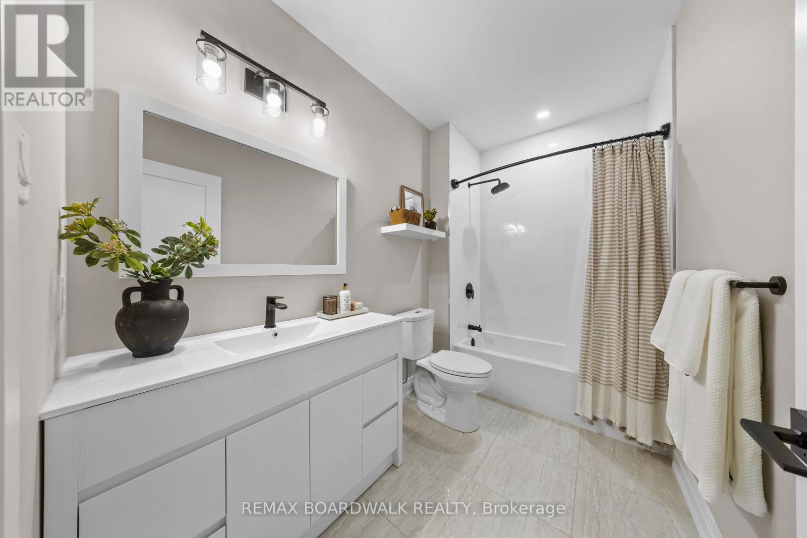 104 STONEWOOD DRIVE - 37