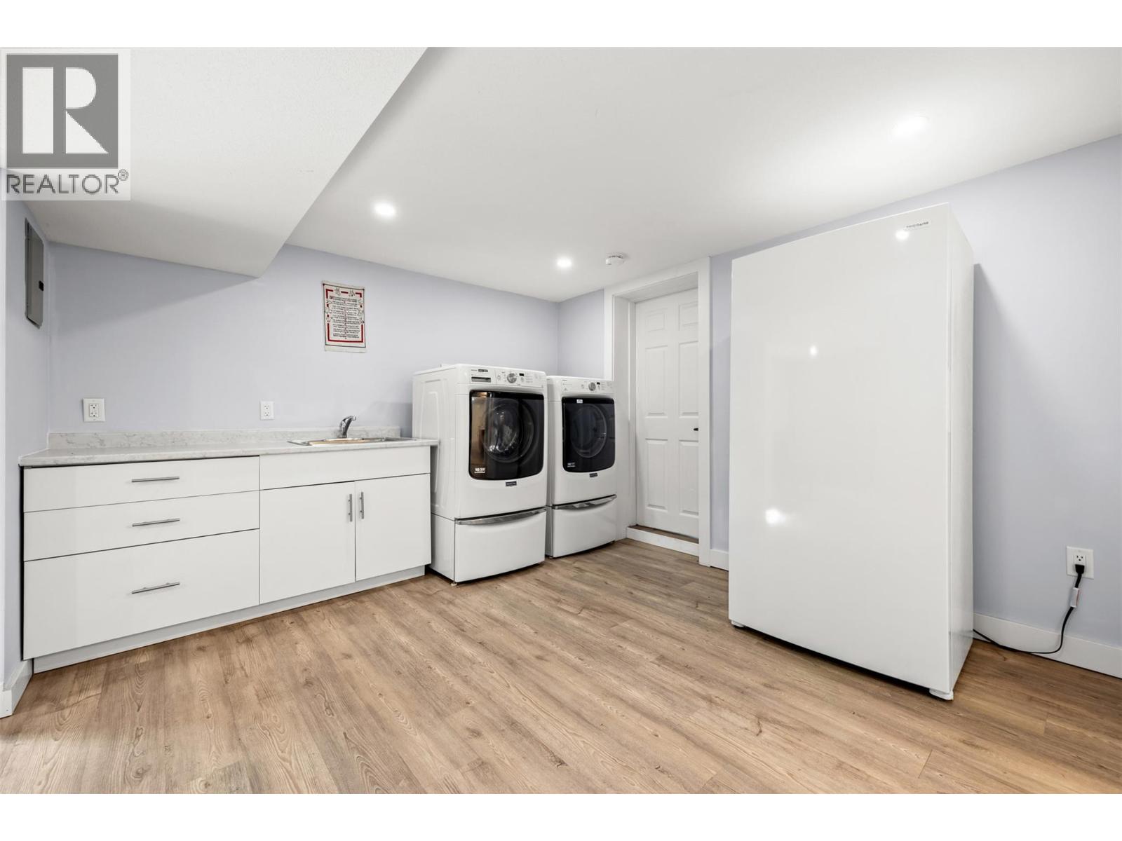 4202 34 Street, Vernon