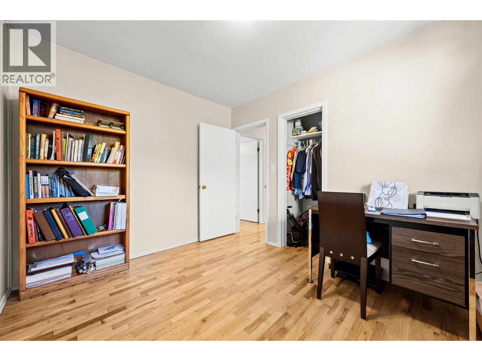 4202 34 Street, Vernon