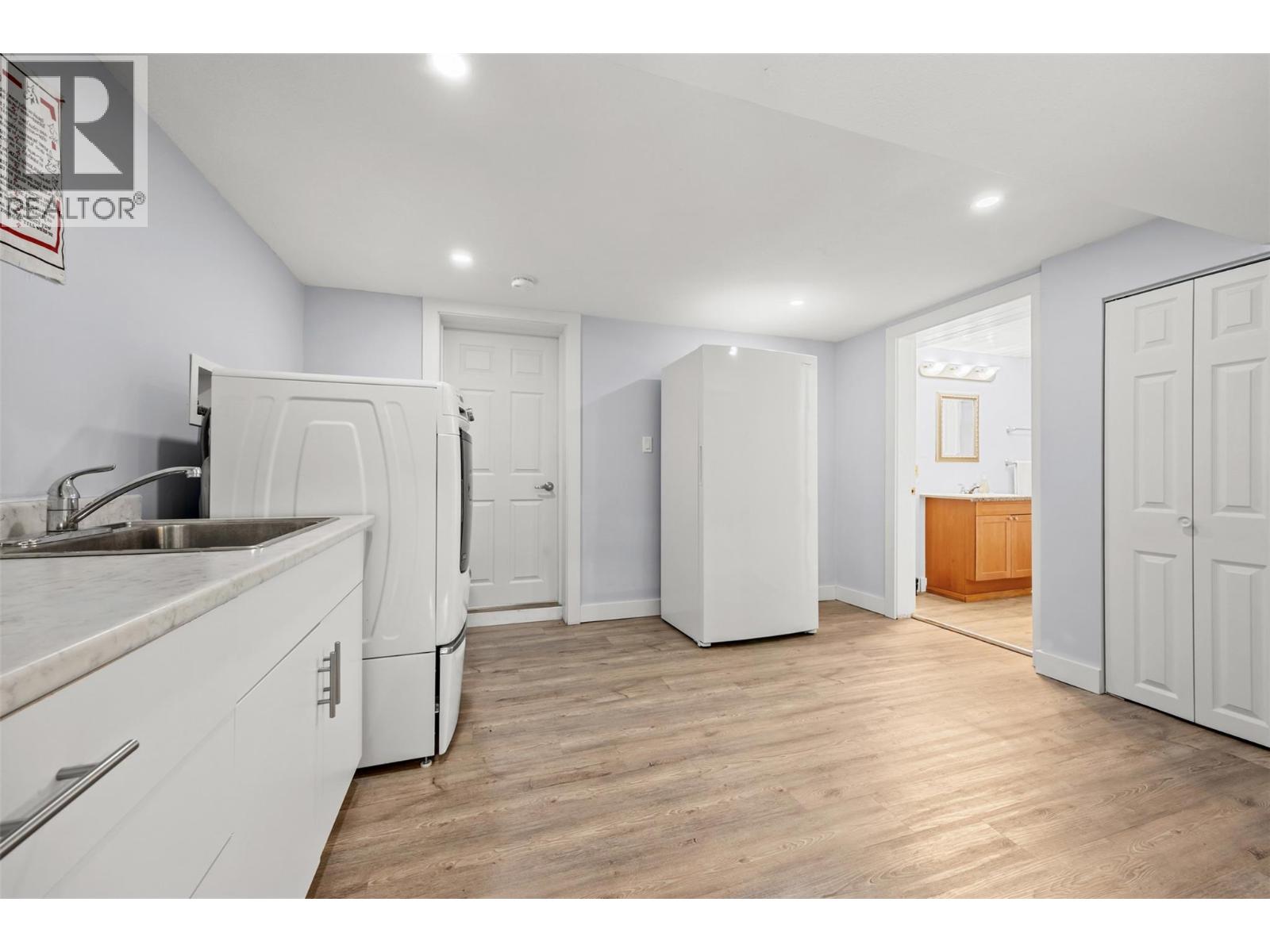 4202 34 Street, Vernon