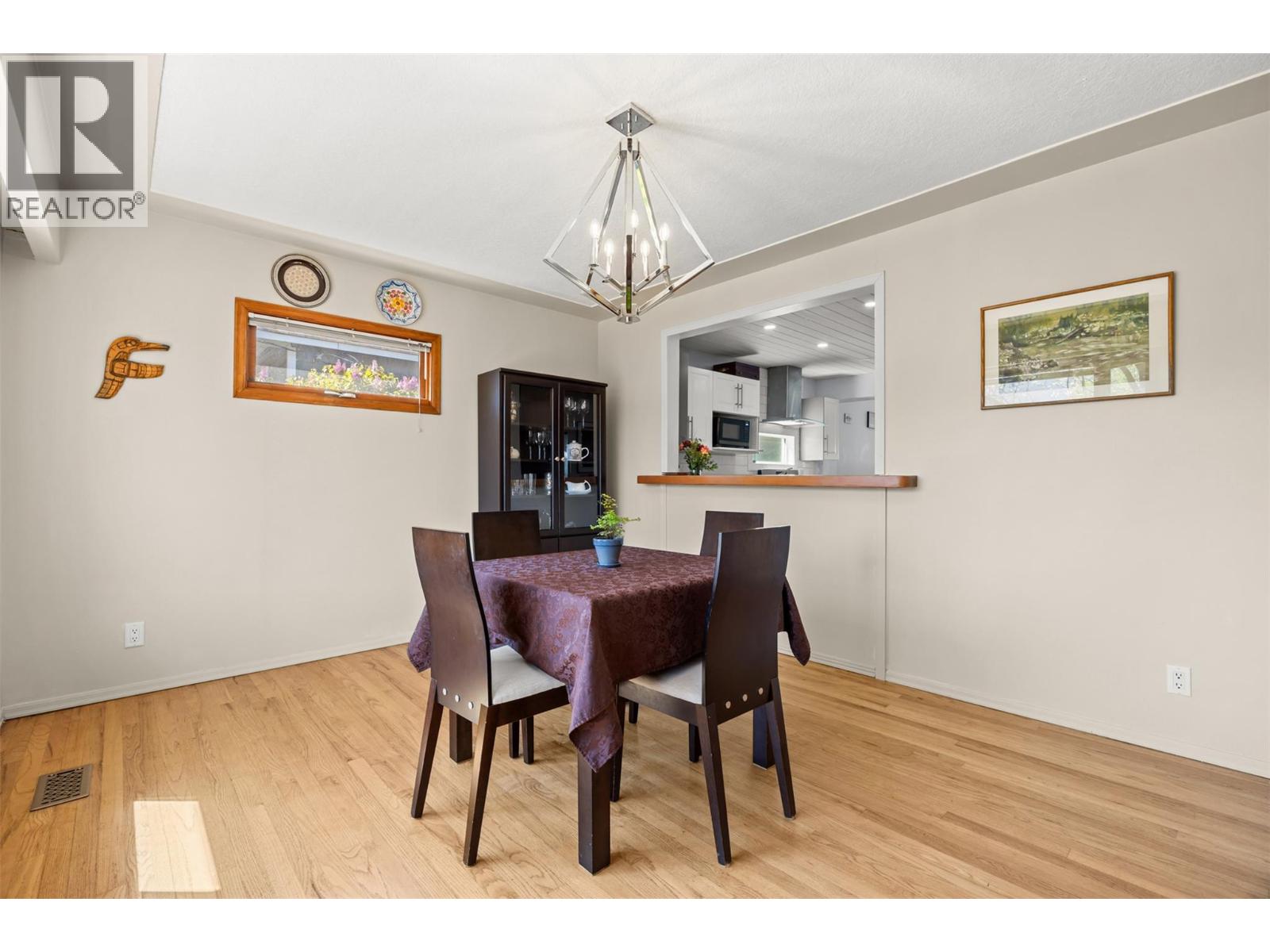 4202 34 Street, Vernon