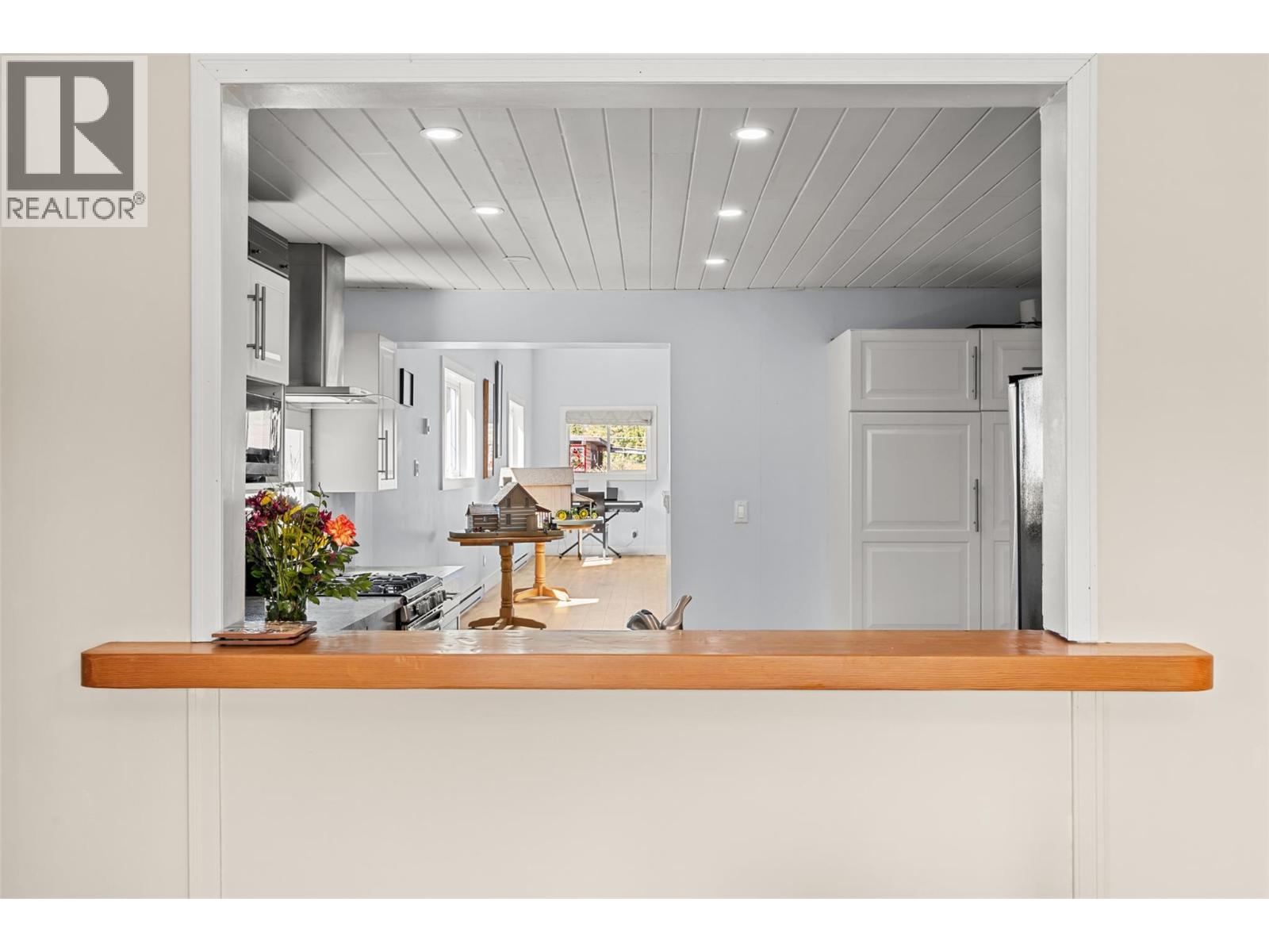 4202 34 Street, Vernon