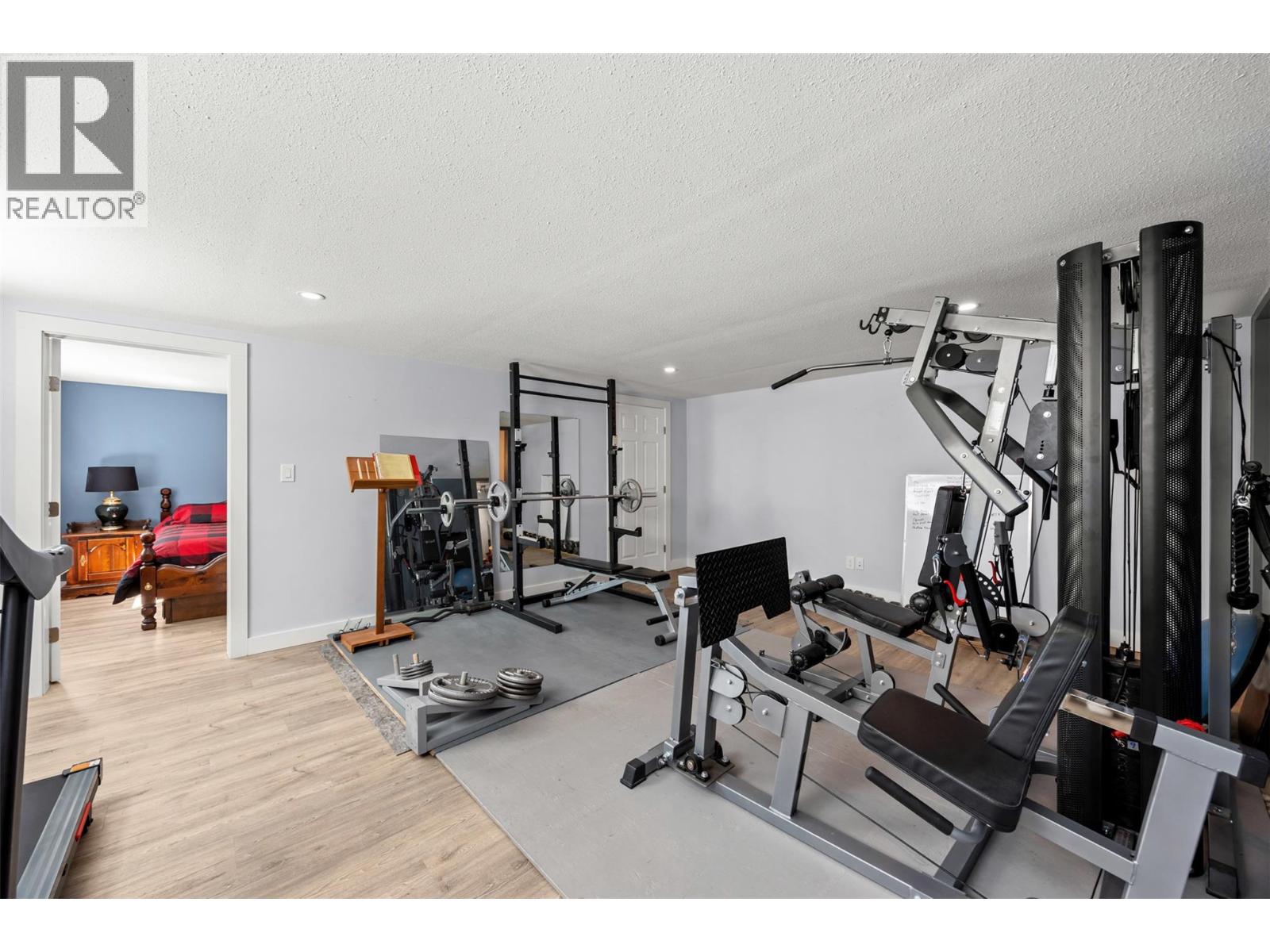 4202 34 Street, Vernon