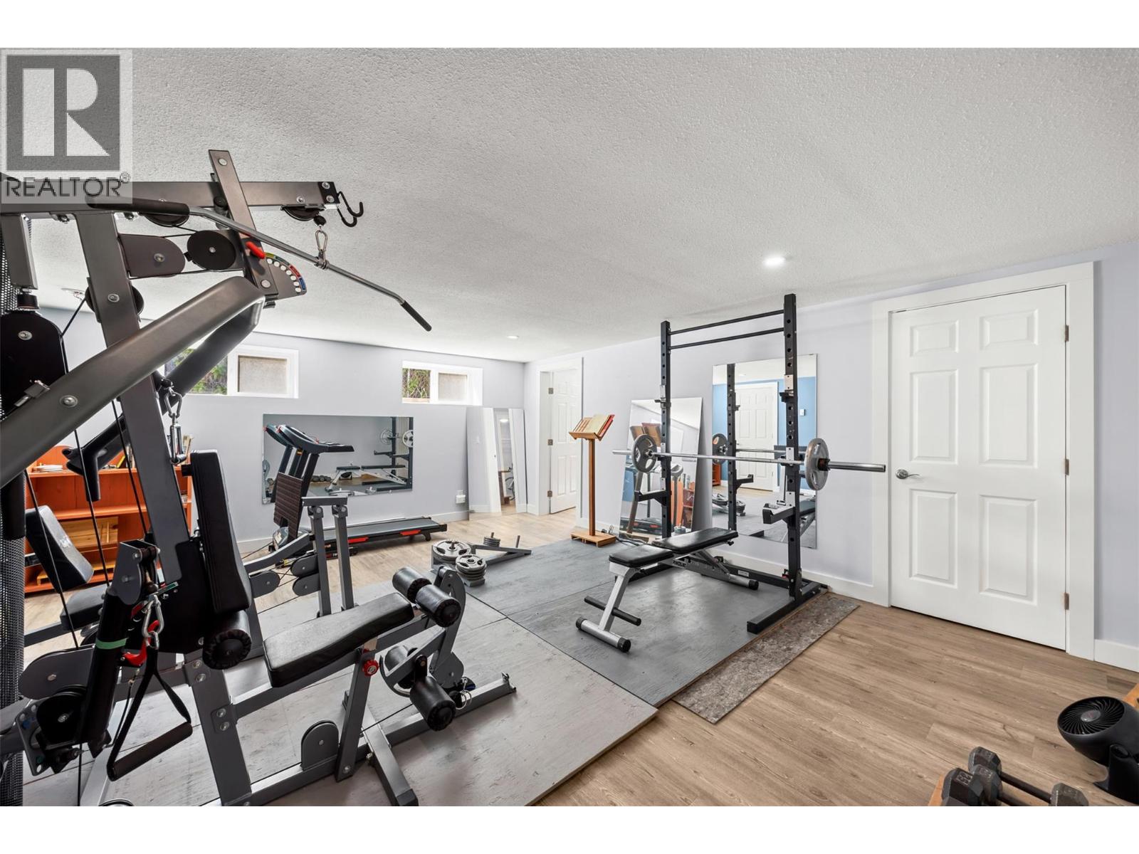 4202 34 Street, Vernon