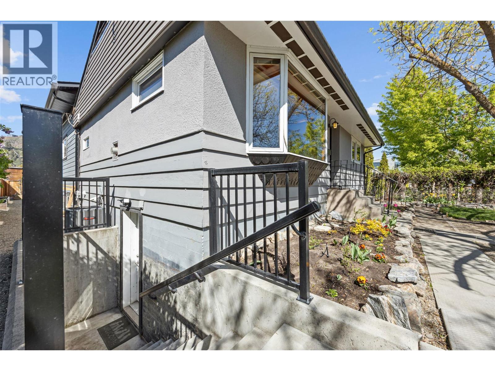 4202 34 Street, Vernon