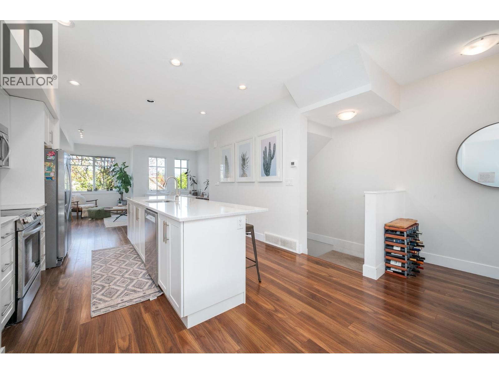 433 McCarren Avenue Unit# 5, Kelowna