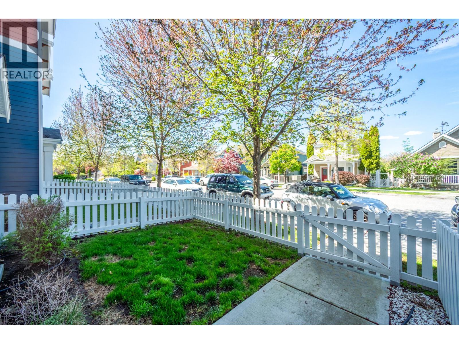 433 McCarren Avenue Unit# 5, Kelowna