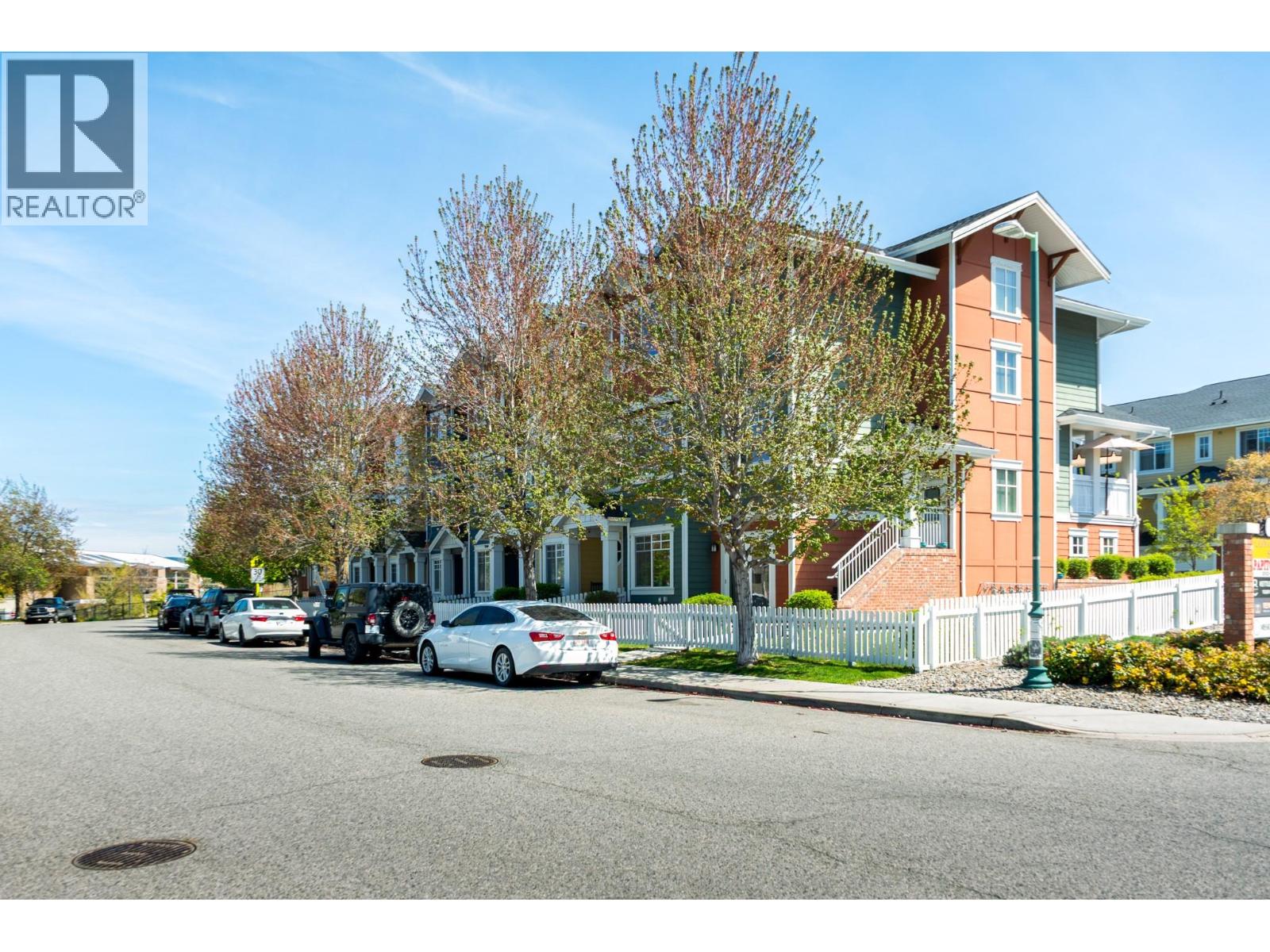 433 McCarren Avenue Unit# 5, Kelowna