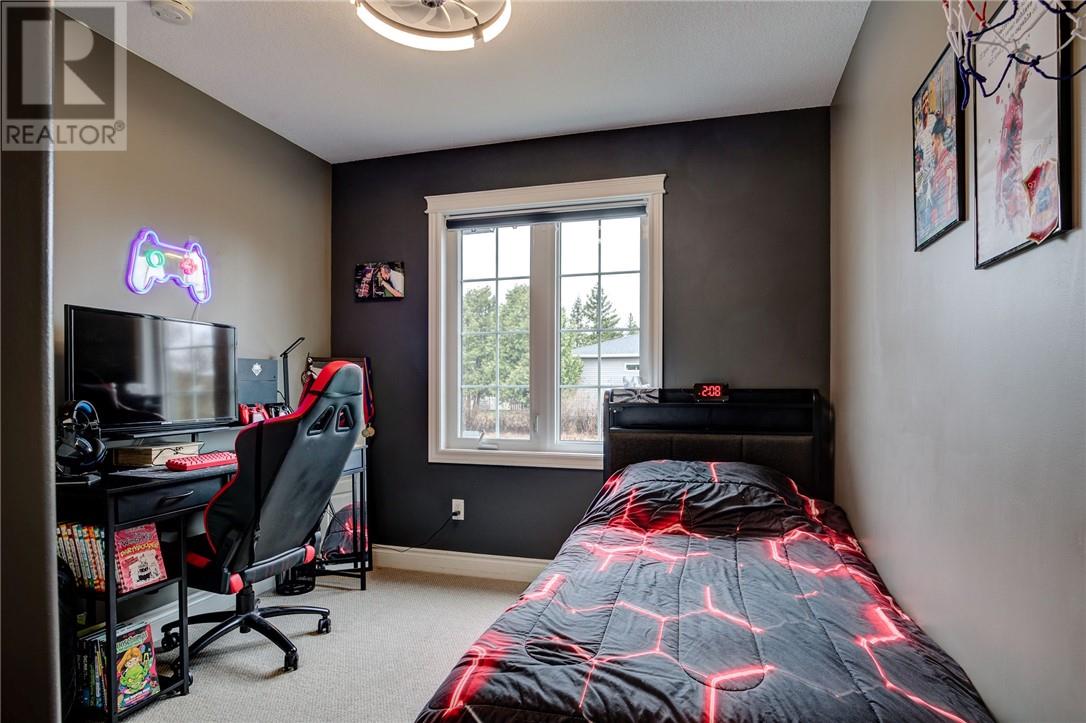 5385 Donald Street, Azilda, Ontario, P0M1B0 — Photo 12