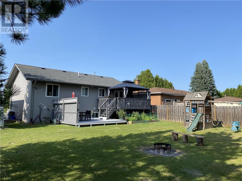 5385 Donald Street, Azilda, Ontario, P0M1B0 — Photo 18