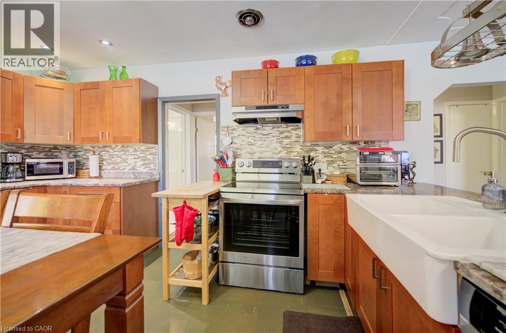 251 SHELDON Avenue N - 14
